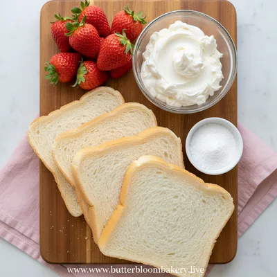 Japanese Strawberry Sandwich Recipe - cooking process